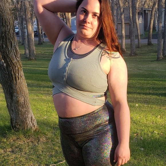 Tie behind crop tank - Picture 5 of 6